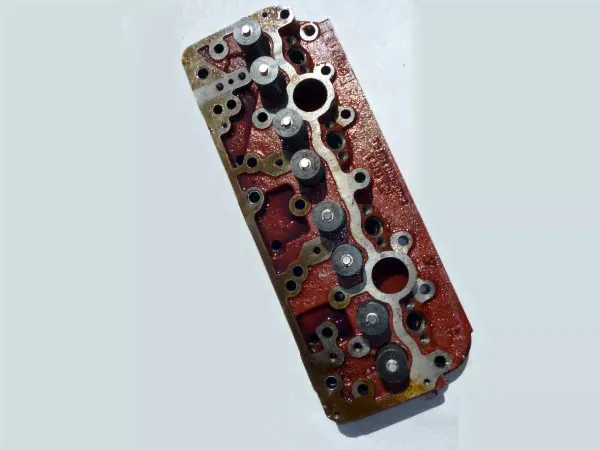 Головка блока цилиндров МТЗ 240-1003012-А1 в сб. 240-1003012-А1 ММЗ